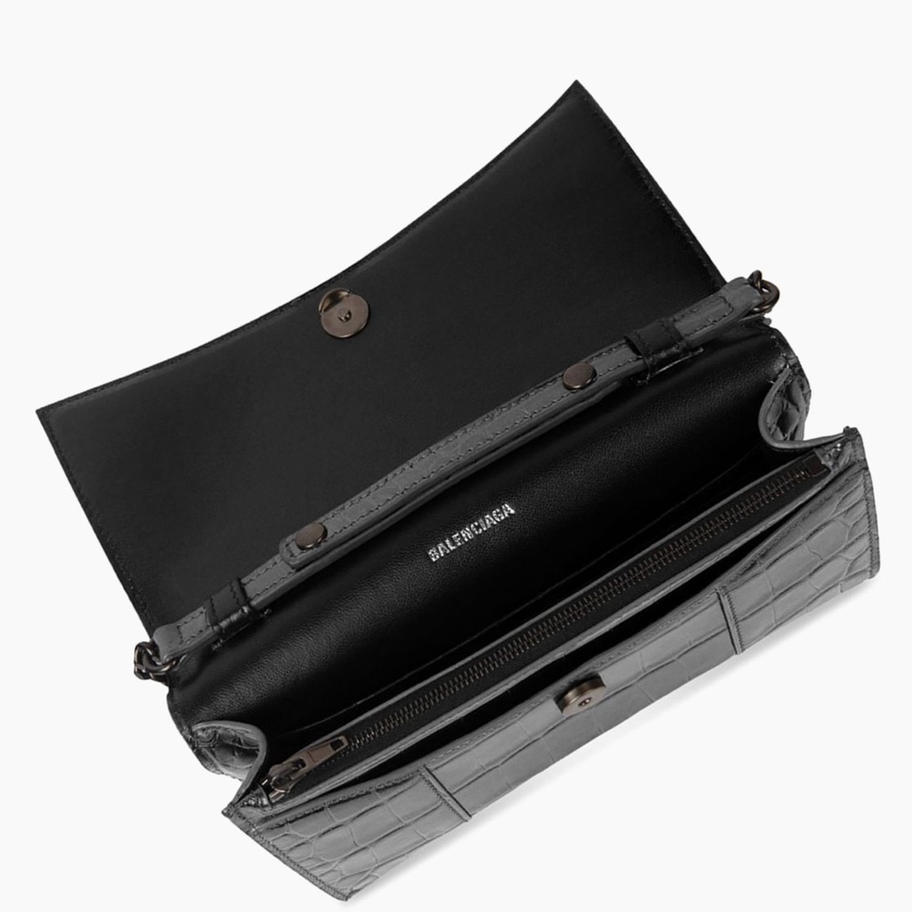 Balenciaga Black Embossed Leather Bag - Picture 4 of 13
